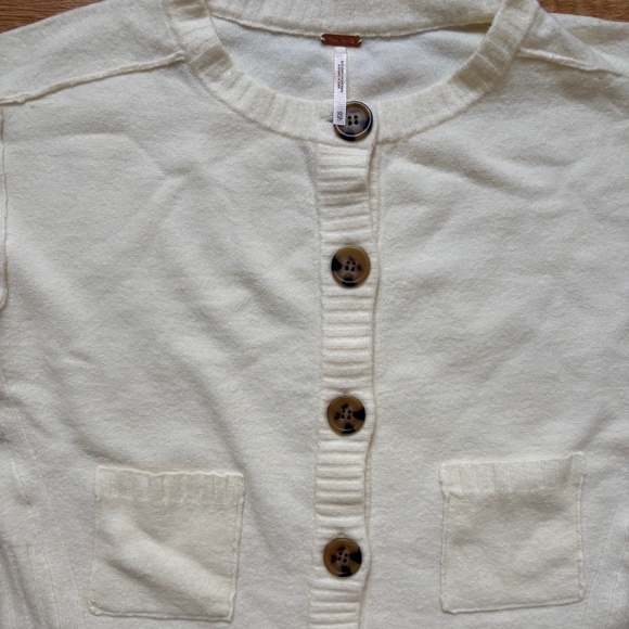 Free People ivory soft sweater cardigan - Picture 3 of 13